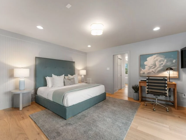 Lake Norman Retreat with 360-Degree Views - Exclusive Accomodations